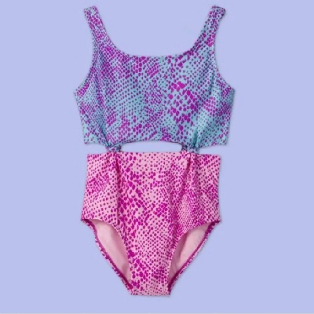 More Than Magic Snake Print One Piece Knotted Keyhole Cut Out Monokini. Size 7/8